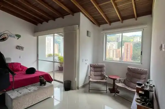 FOR SALE: PH for sale in Sabaneta